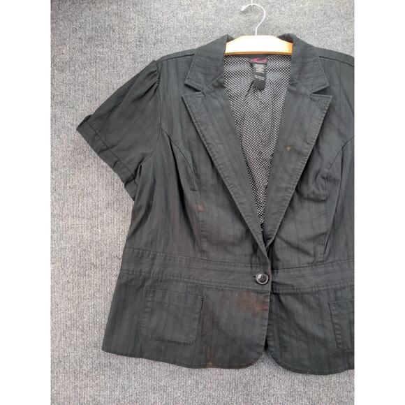 Torrid 1 Button Jacket Womens Size 4 Black Short Sleeve V Neck - Picture 6 of 9